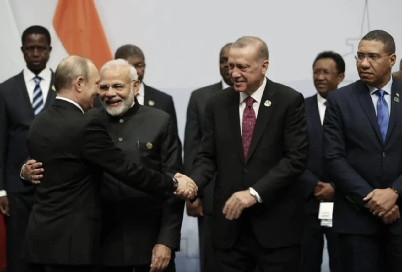 Cumhurbaşkanı Erdoğan, BRICS Zirvesi için Rusya'da: Kritik Görüşmeler Yapılacak