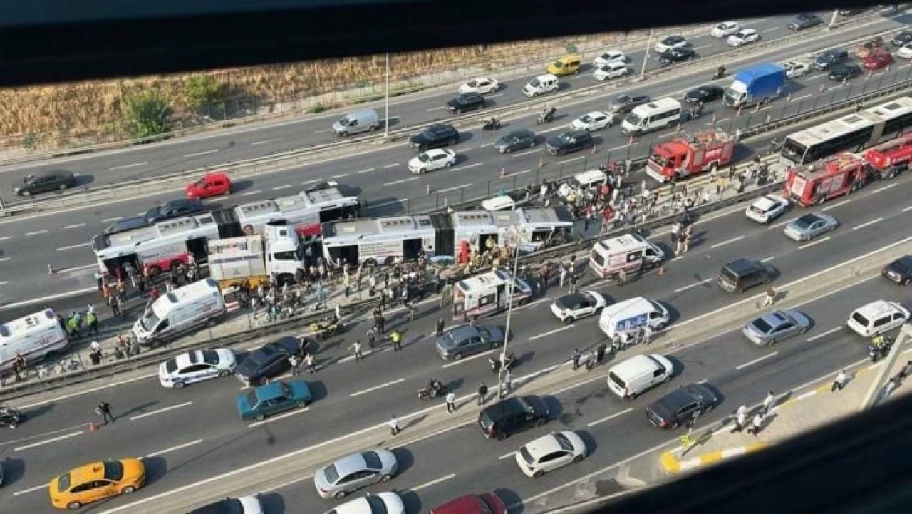 Ekrem İmamoğlu'ndan Sefaköy Metrobüs Faciası Sonrası Açıklama