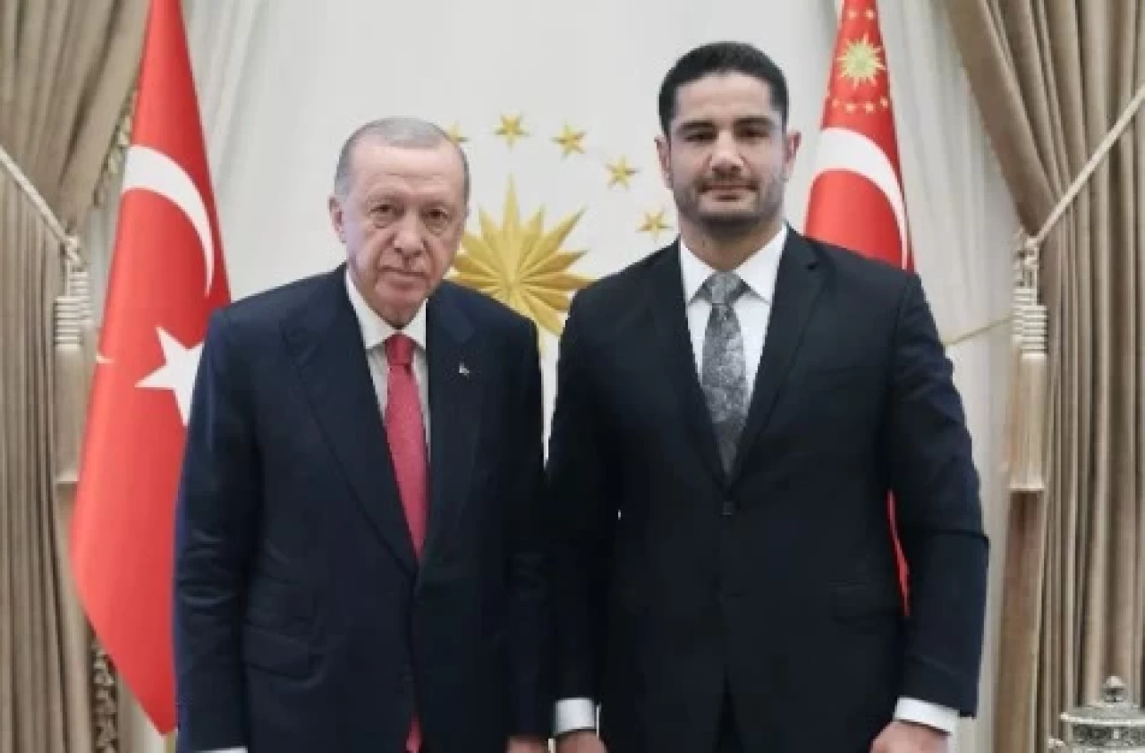 Cumhurbaşkanı Erdoğan'dan Taha Akgül'e Büyük Onur! Olimpiyat Efsanesine Veda Buluşması