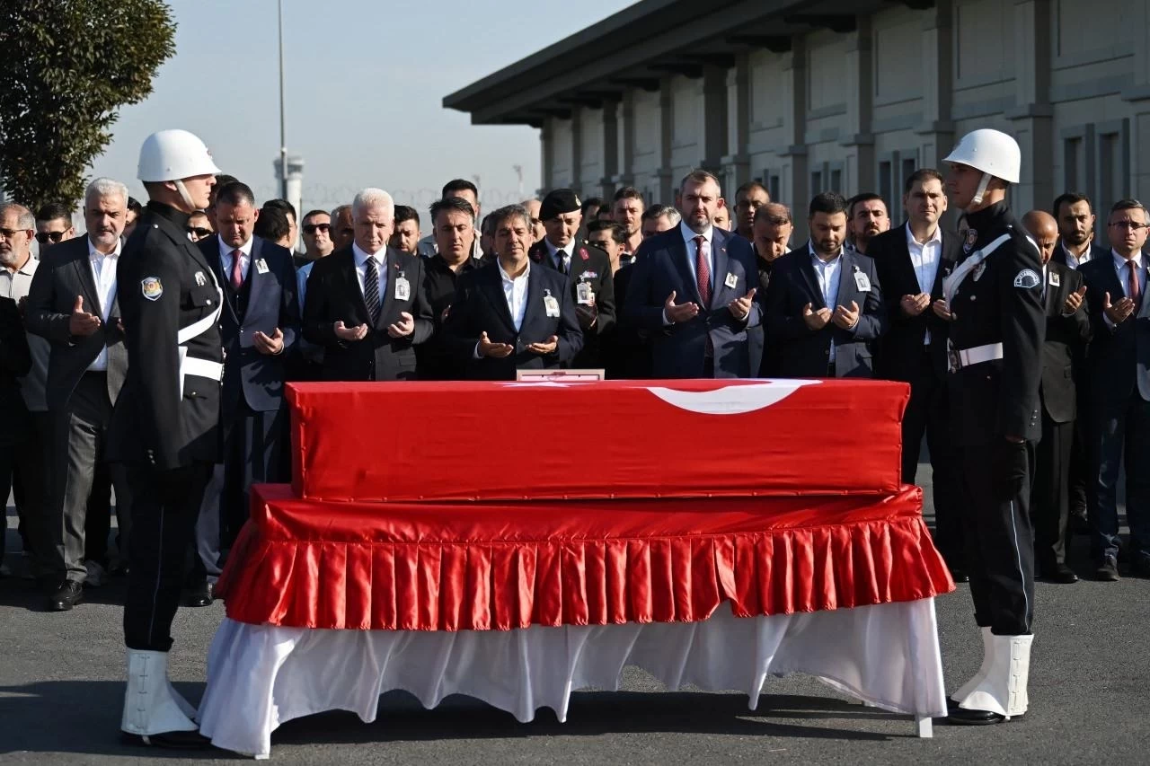 İsrail Askerlerince Şehit Edilen Ayşenur Ezgi Eygi'nin Naaşı Türkiye'ye Getirildi