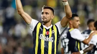 Dusan Tadic Avrupa’da Zirveye Yerleşti: Mourinho ile Yükselişine Devam Ediyor