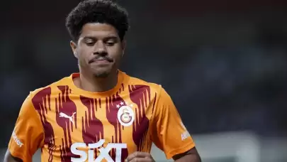 Galatasaray'ın Yeni Yıldızı Gabriel Sara, Championship'te En İyi 11'de!