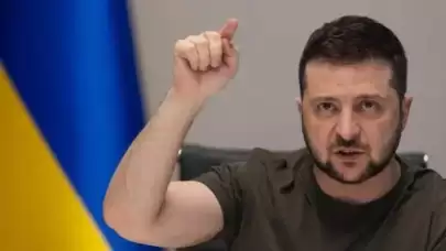 Zelenskiy'den Trump'ın Yardımcısı Vance'e Eleştiri: "Ukrayna'nın Topraklarından Vazgeçmesi Anlamına Geliyor"