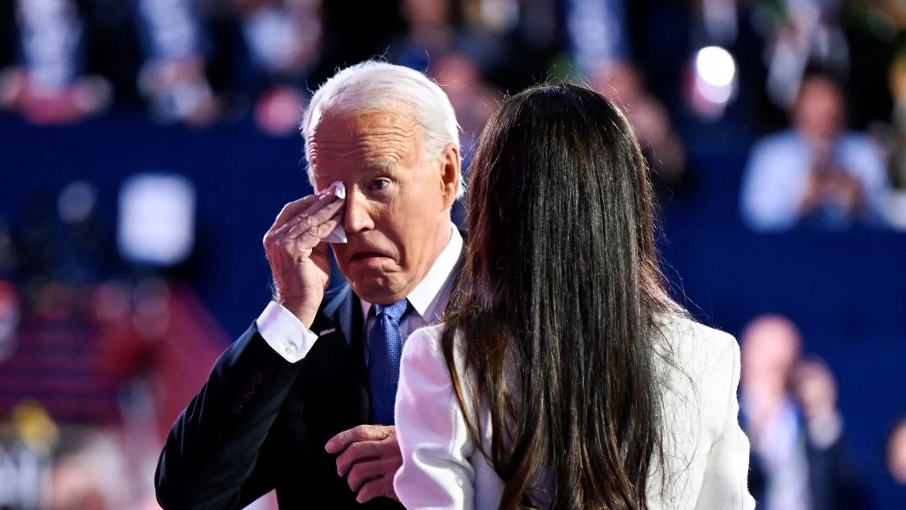 Biden Dönemi Sona Eriyor, Harris Dönemi Başlıyor: ABD Başkanı Gözyaşlarıyla Veda Etti