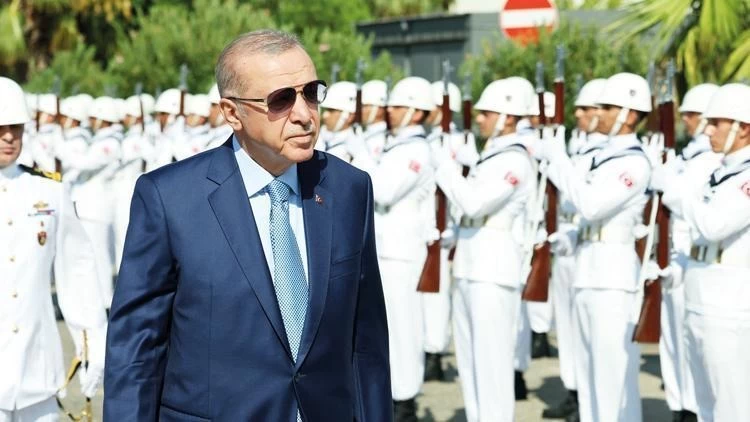 Erdoğan'dan Aksaz'da Kritik Mesajlar: "Attığımız Adımları Korkuyla İzliyorlar"