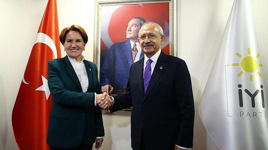 Meral Akşener, Kemal Kılıçdaroğlu'na "İhanet" Sözleri Nedeniyle Yeniden Suç Duyurusu Hazırlığında